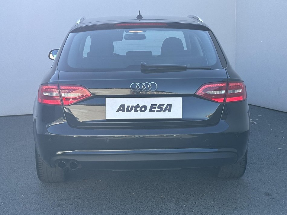 Audi A4 2.0 TDi 