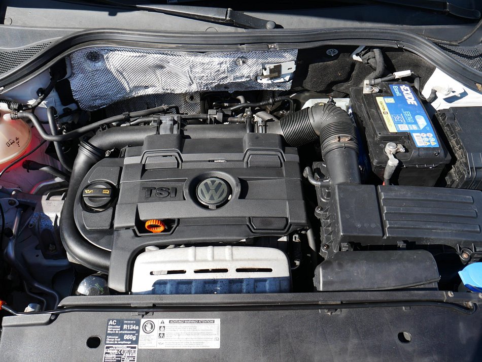 Volkswagen Tiguan 1.4TSi 