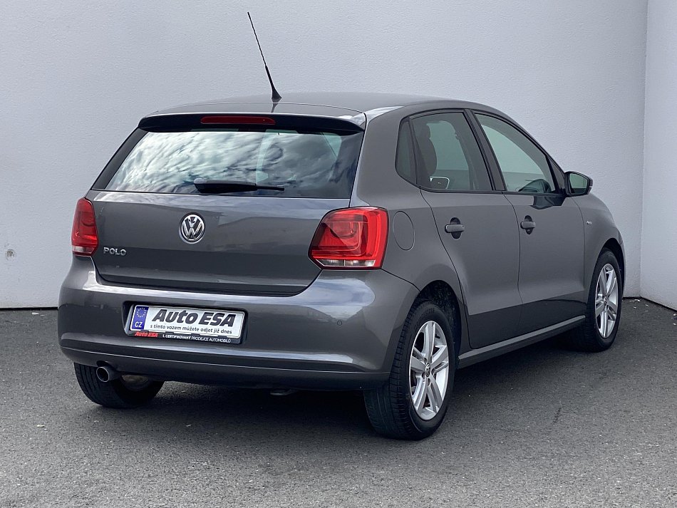 Volkswagen Polo 1.2 TSi Match