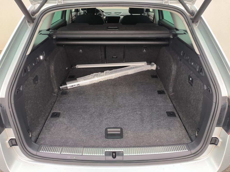 Škoda Superb III 2.0 TDi Style