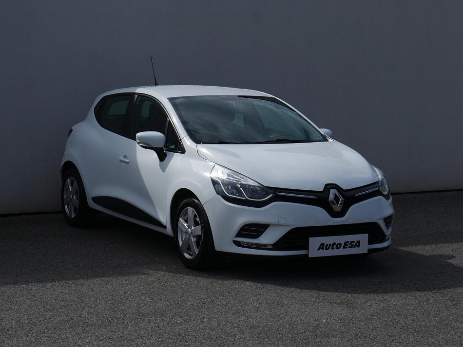 Renault Clio 1.2i 