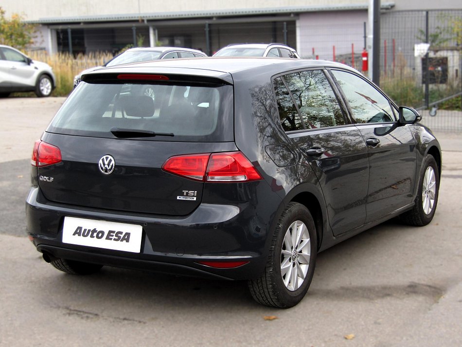 Volkswagen Golf 1.2 TSi 