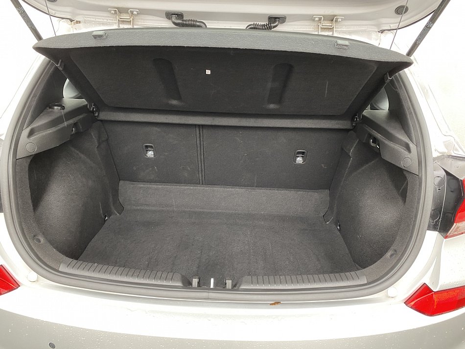 Hyundai I30 1.4 CVVT 