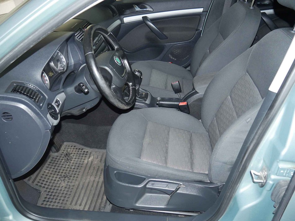 Škoda Octavia II 1.6 TDi 