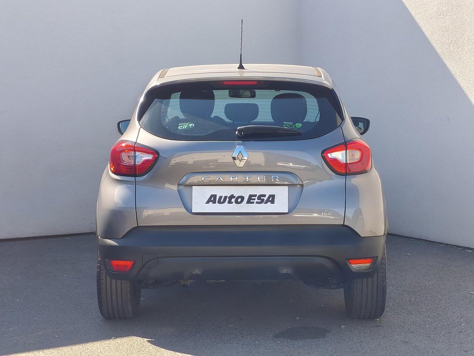 Renault Captur 0.9 TCe Experience