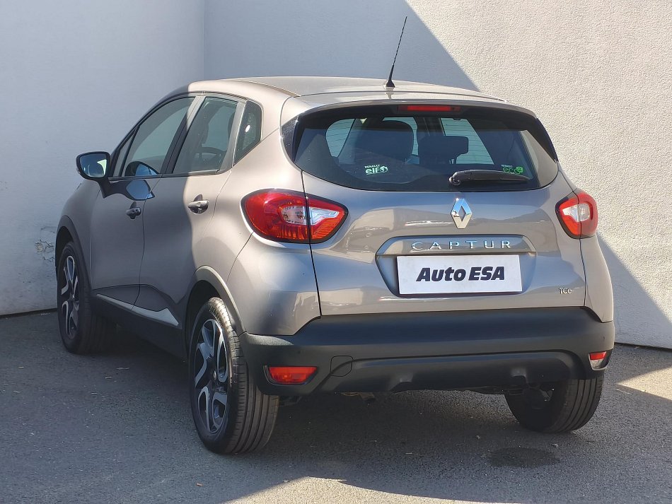 Renault Captur 0.9 TCe Experience