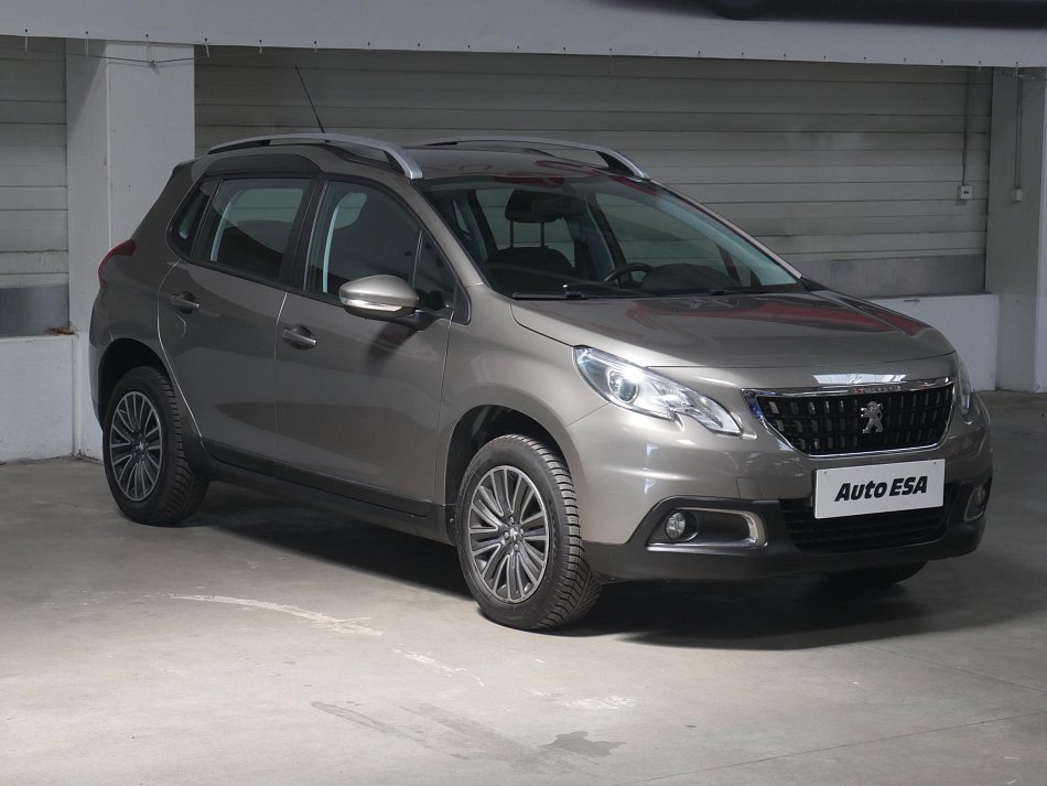 Peugeot 2008 1.2 PT 