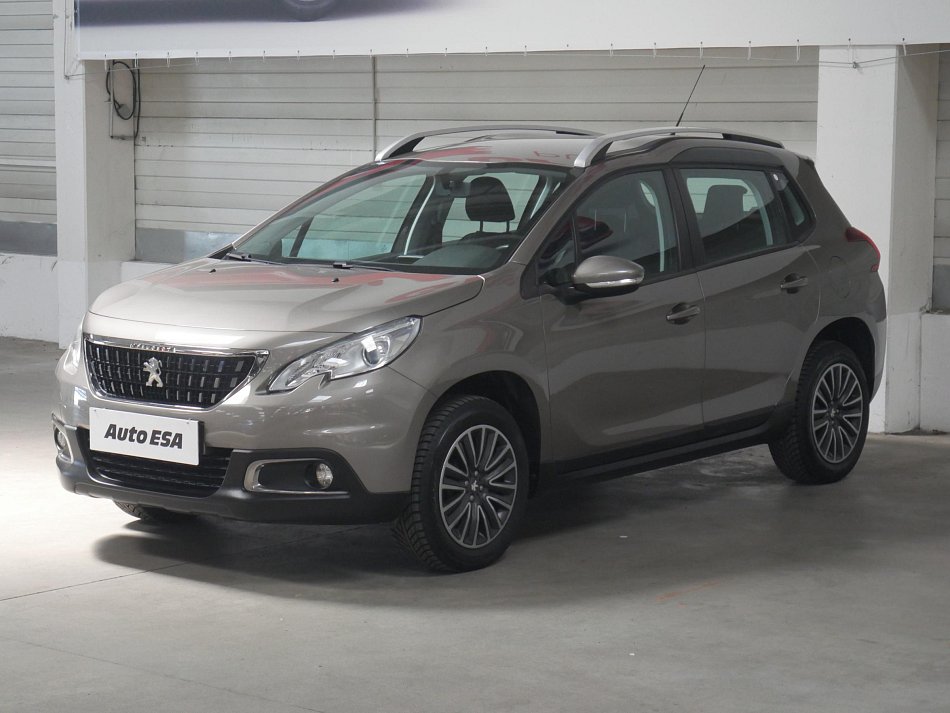 Peugeot 2008 1.2 PT 