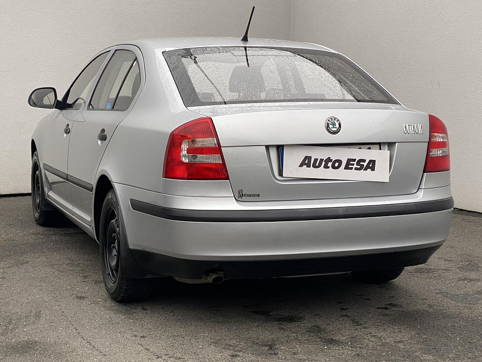 Škoda Octavia 1.6 MPI 
