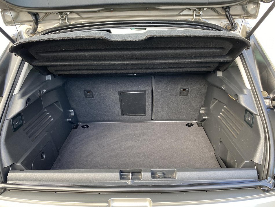 Peugeot 3008 1.2 PT Allure