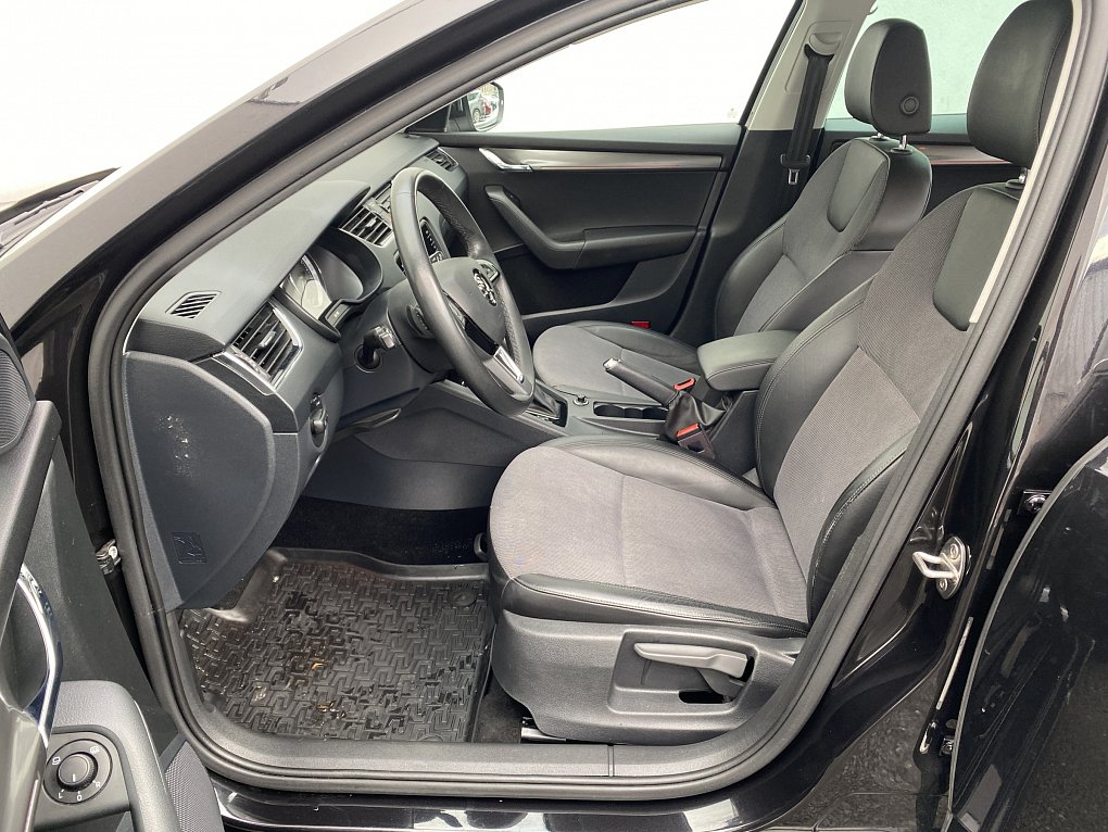 Škoda Octavia III 1.5 TSI Style