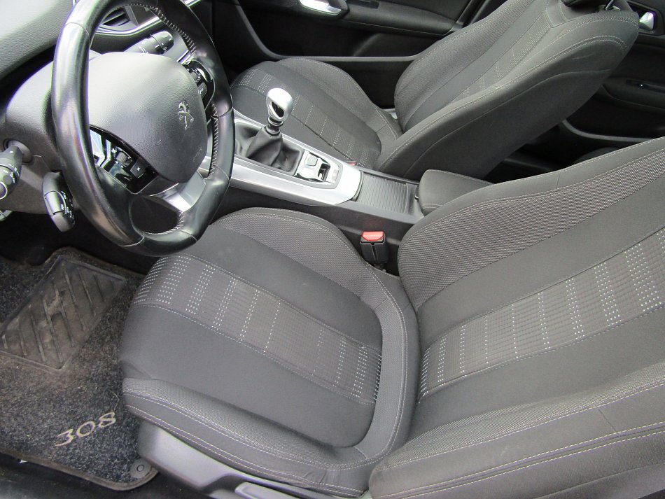 Peugeot 308 2.0HDi 