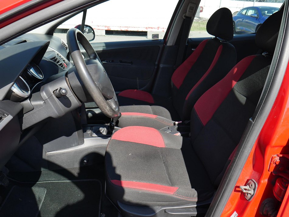 Peugeot 207 1.4i  LPG