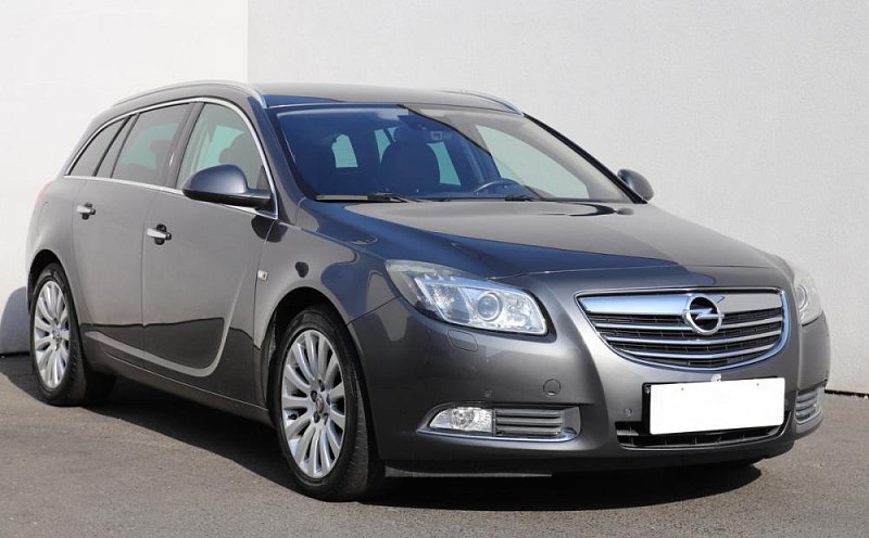 Opel Insignia 2.0CDTi 