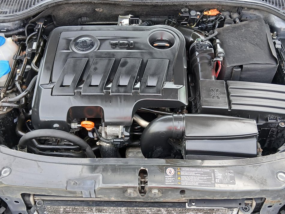 Škoda Octavia II 2.0TDi Elegance