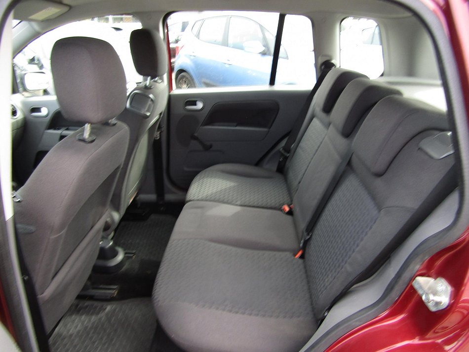 Ford Fusion 1.4i 