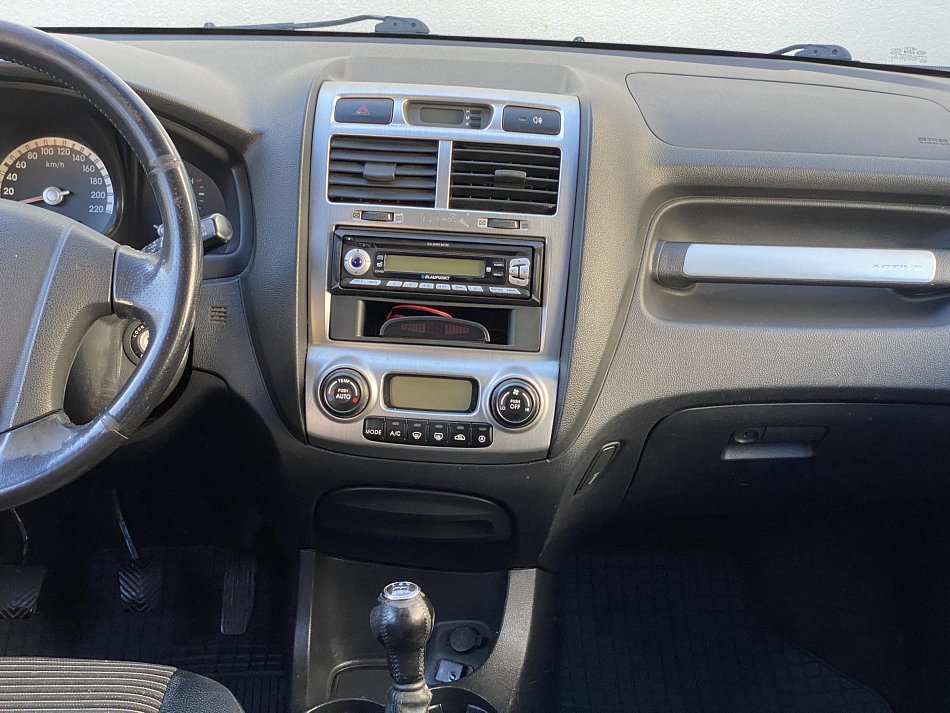 Kia Sportage 2.0i  4x4