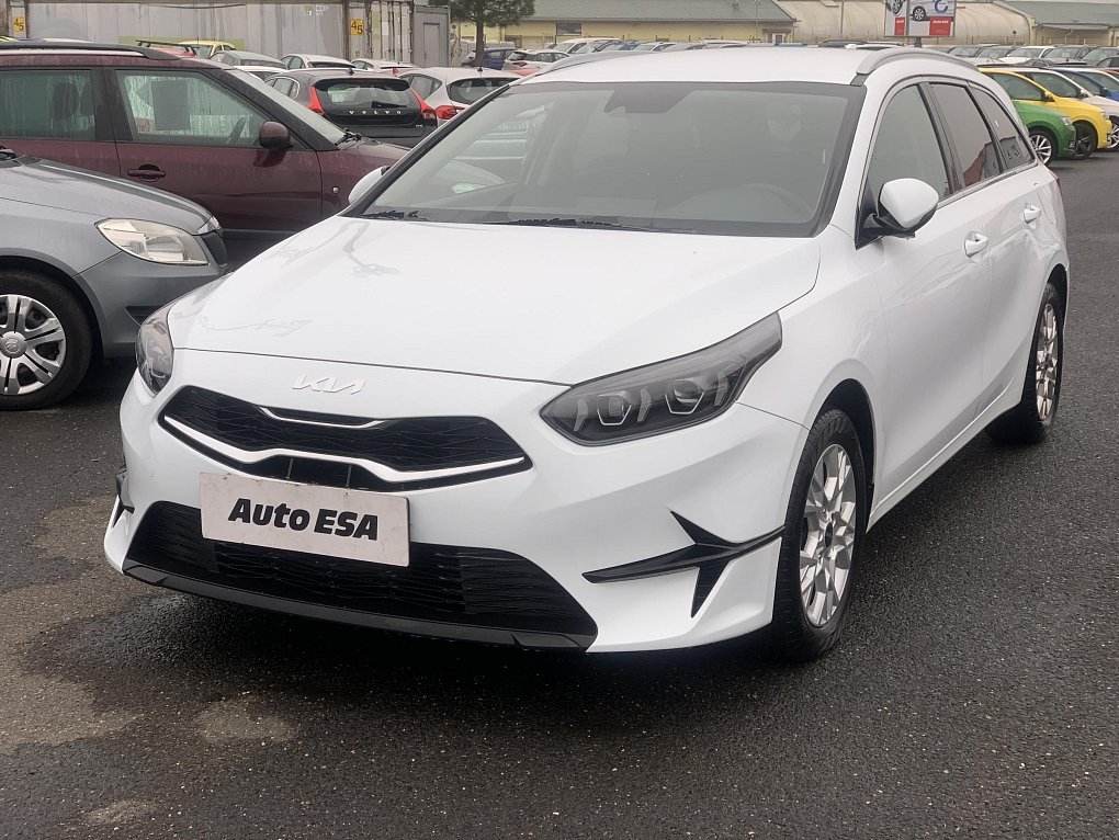Kia Ceed 1.5 T-GDi TOP