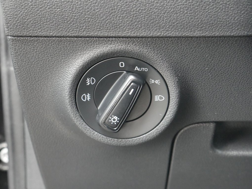Škoda Karoq 1.6 TDi Ambition