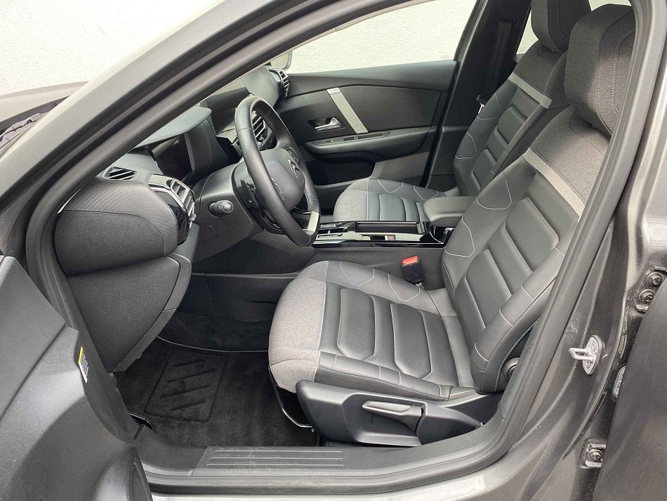 Citroën C4 1.2PT Shine