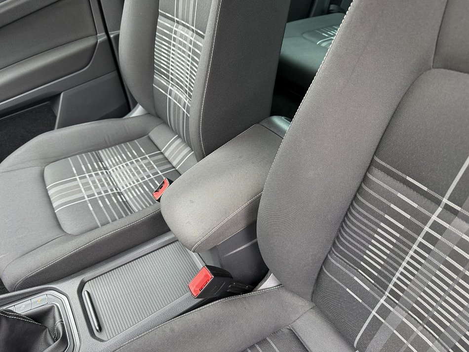 Volkswagen Sportsvan 2.0 TDi 