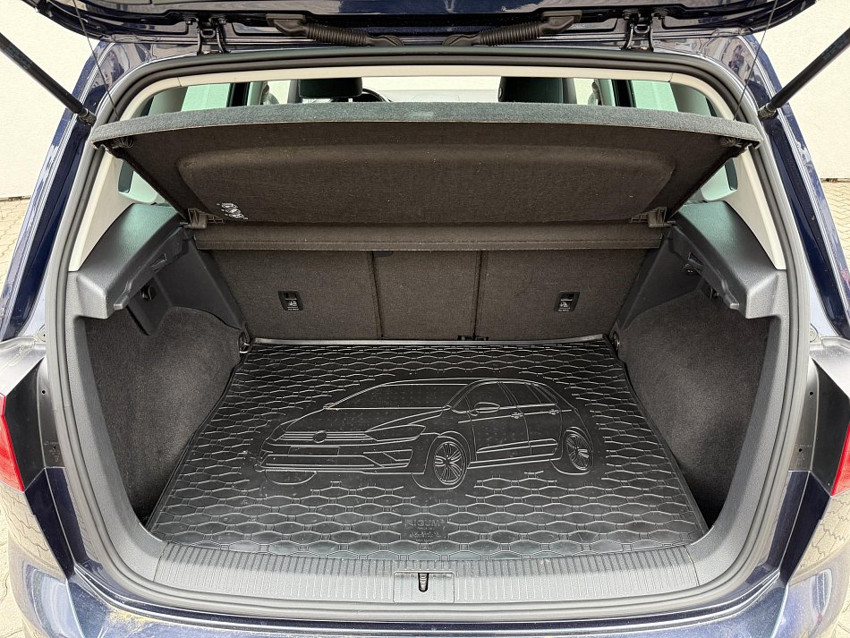 Volkswagen Sportsvan 2.0 TDi 