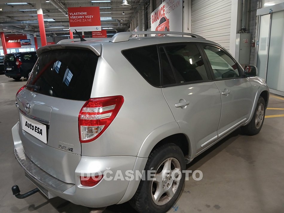 Toyota RAV4 2.2 