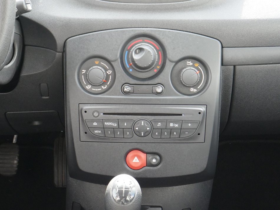Renault Clio 1.2 i 