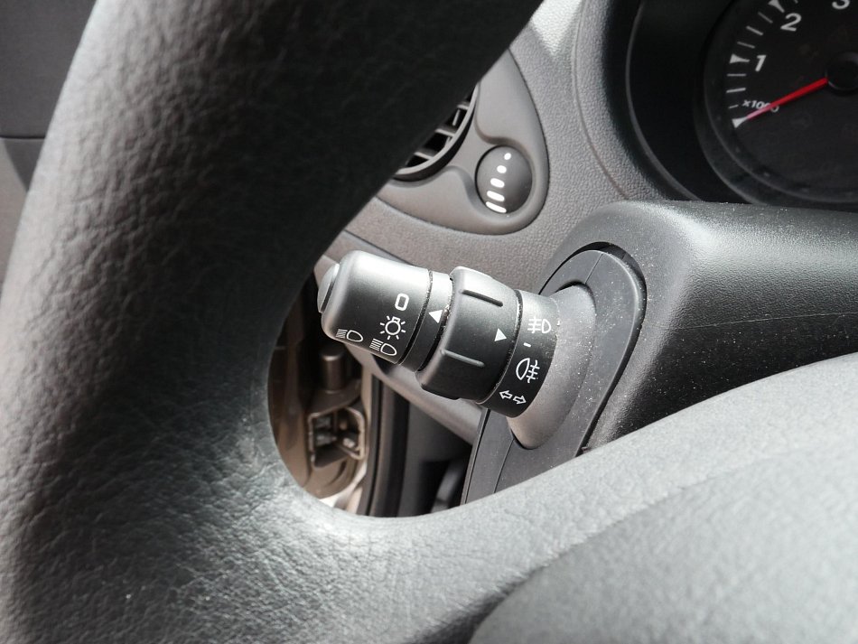 Renault Clio 1.2 i 