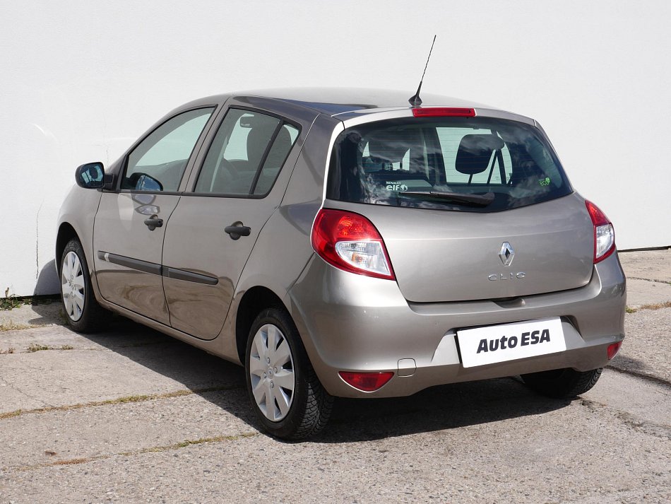 Renault Clio 1.2 i 