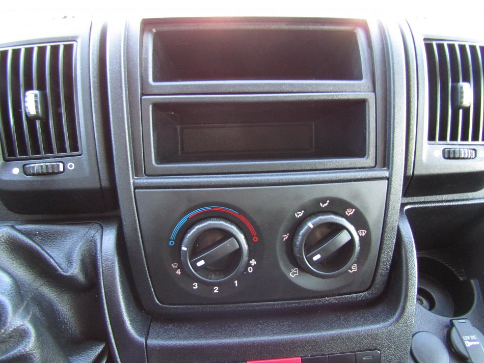 Citroën Jumper 2.0HDi  L4H2 6míst