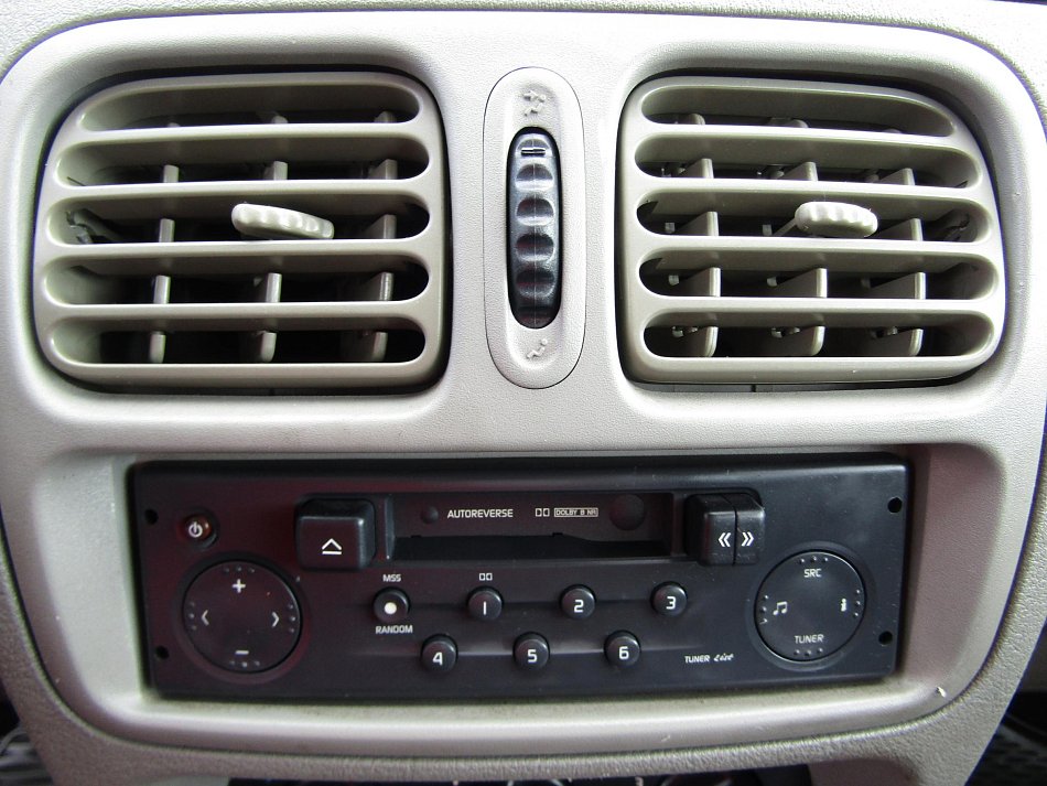 Renault Thalia 1.5 dCi 