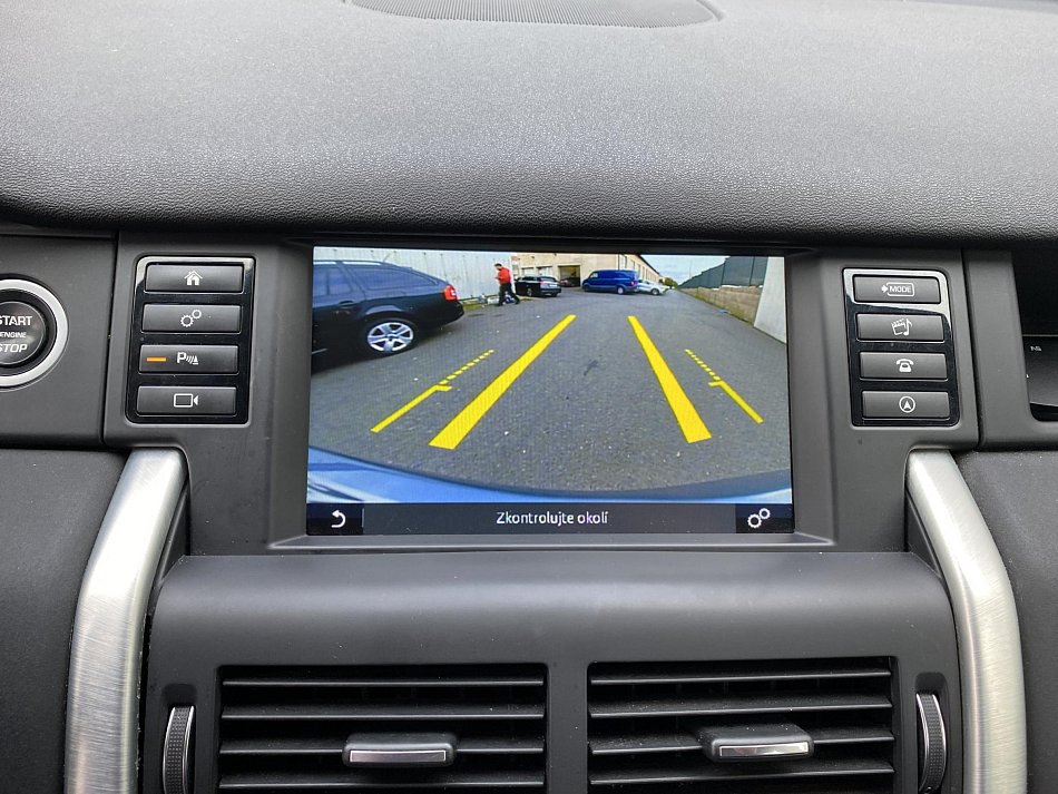 Land Rover Discovery Sport 2.0 TD4  AWD  SE