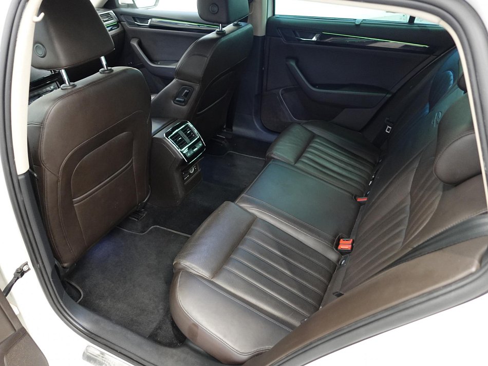 Škoda Superb III 2.0 TDi Style 4x4