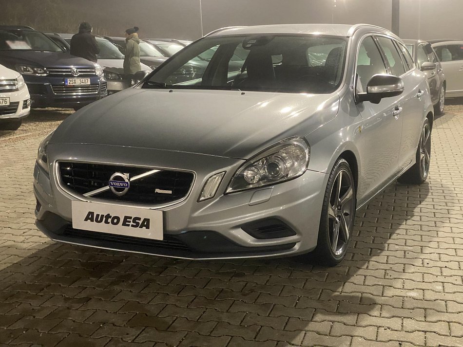 Volvo V60 2.0 D3 