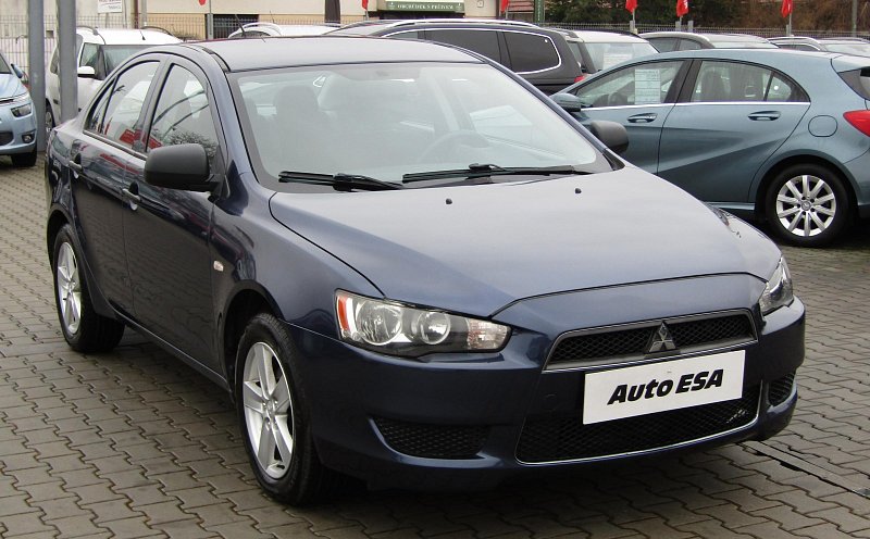 Mitsubishi Lancer 1.8 i 