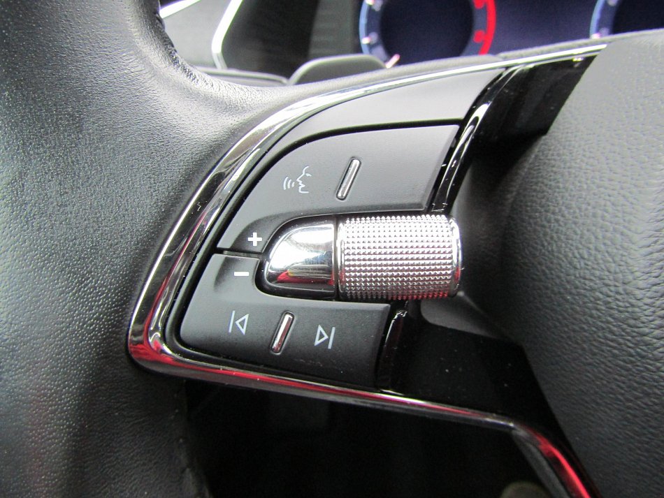 Škoda Octavia IV 2.0 TDi Style