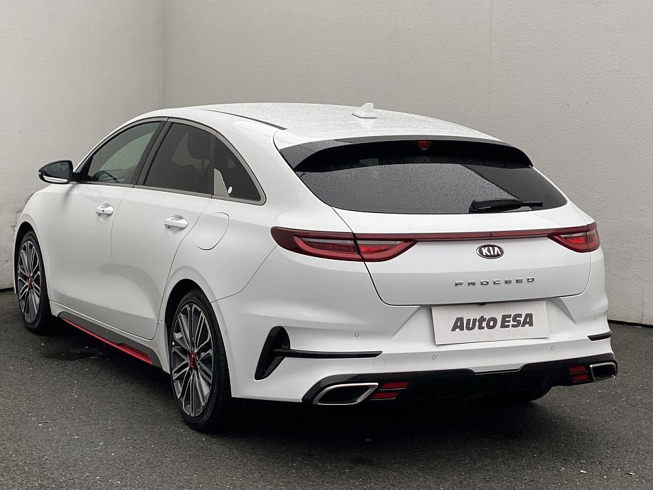 Kia Proceed 1.6 T-GDI 