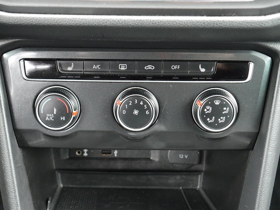 Volkswagen Tiguan 2.0 TDi 