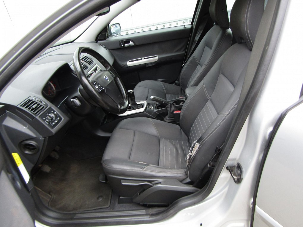 Volvo V50 1.8 i 