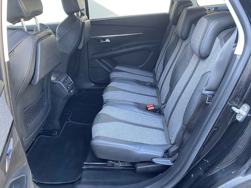 Peugeot 5008 1.5 HDi Allure