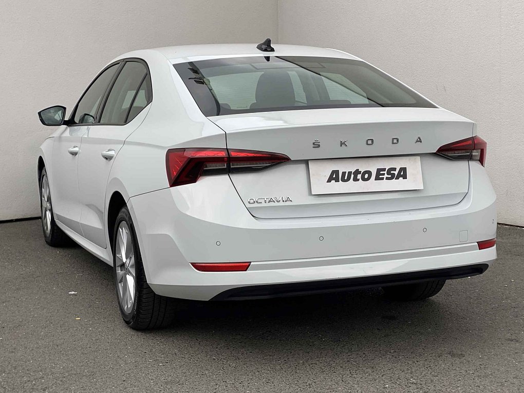 Škoda Octavia IV 2.0 TDi Ambition