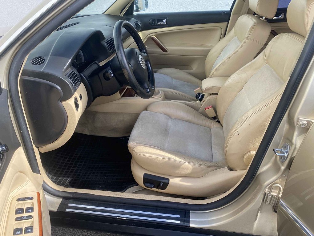 Volkswagen Passat 1.9TDi 
