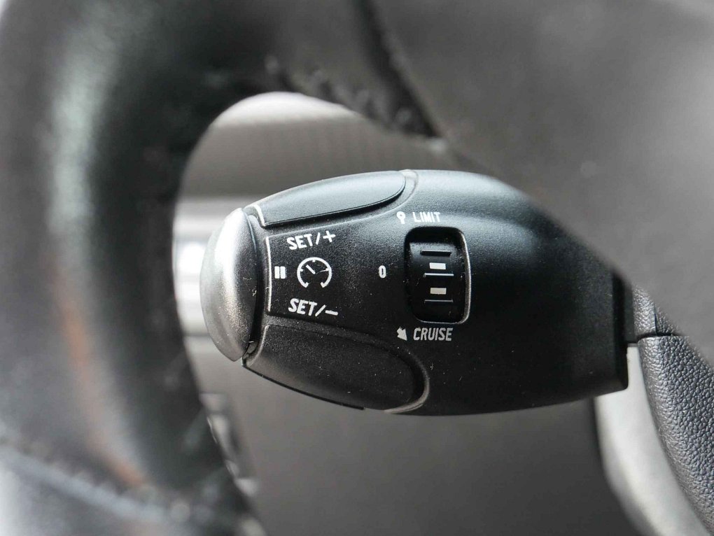 Peugeot 2008 1.2 PT 