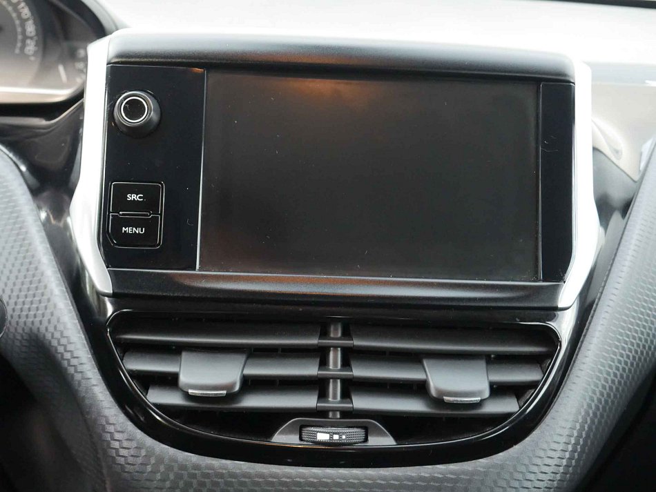Peugeot 2008 1.2 PT 