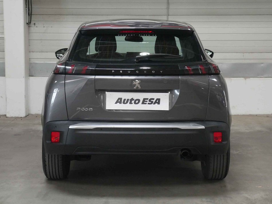 Peugeot 2008 1.2 PT 