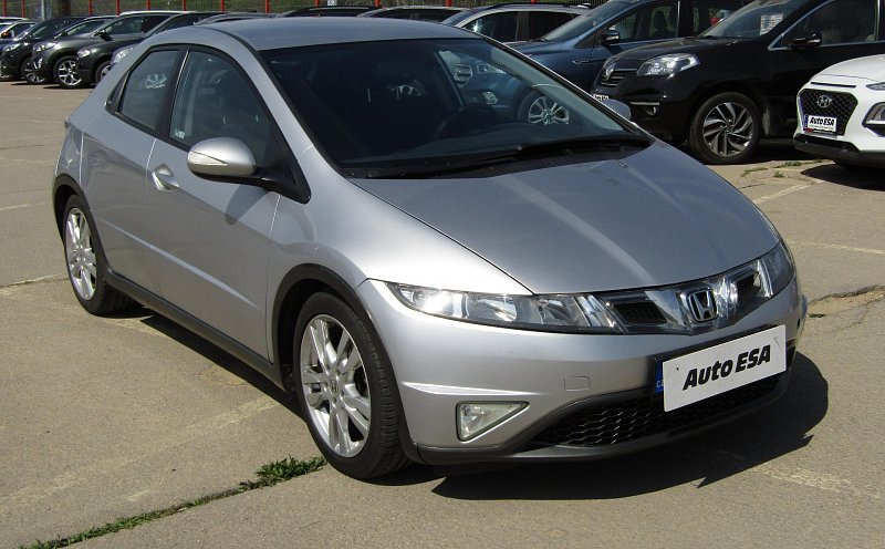 Honda Civic 1.8i-VTEC 