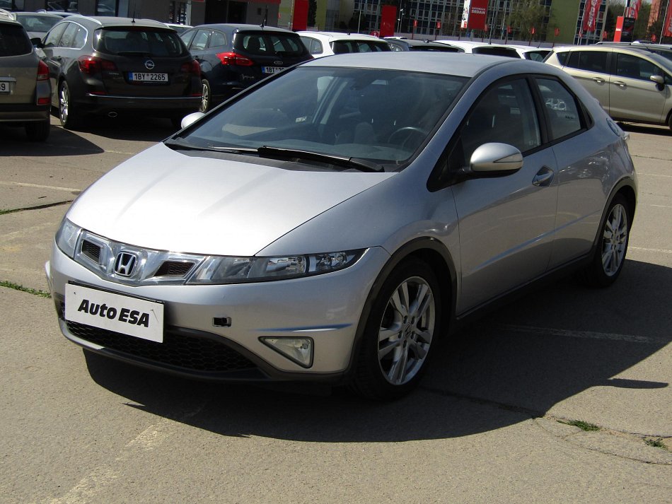 Honda Civic 1.8i-VTEC 