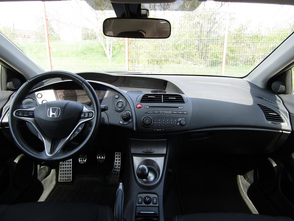 Honda Civic 1.8i-VTEC 
