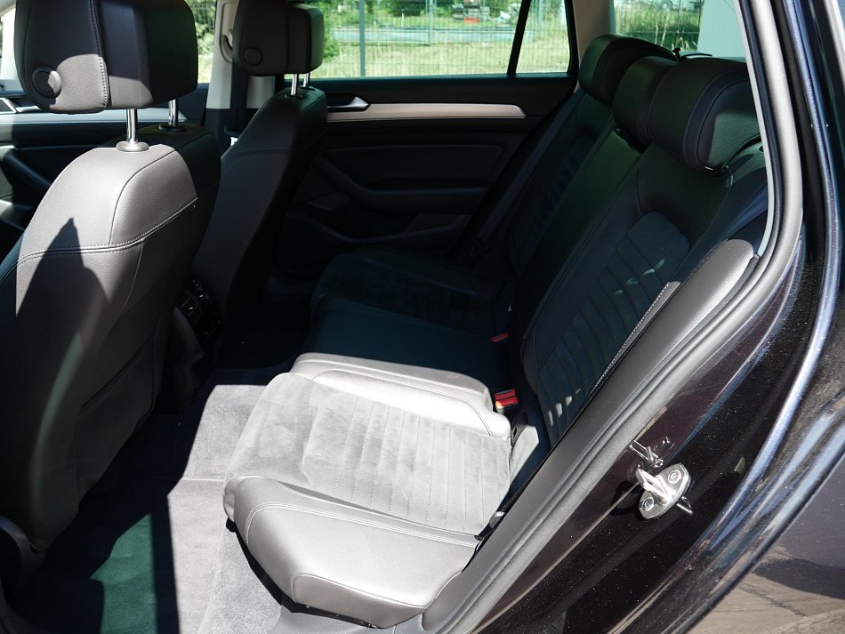 Volkswagen Passat 2.0 TDi Highline